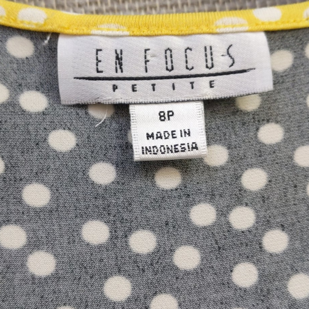 En Focus Dress - Picture 5 of 6